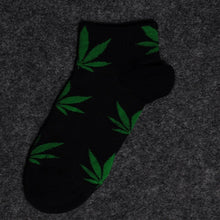 Load image into Gallery viewer, new maple leaf socks
