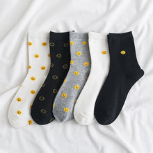 Load image into Gallery viewer, Cartoon Small Smiling Face Female Socks
